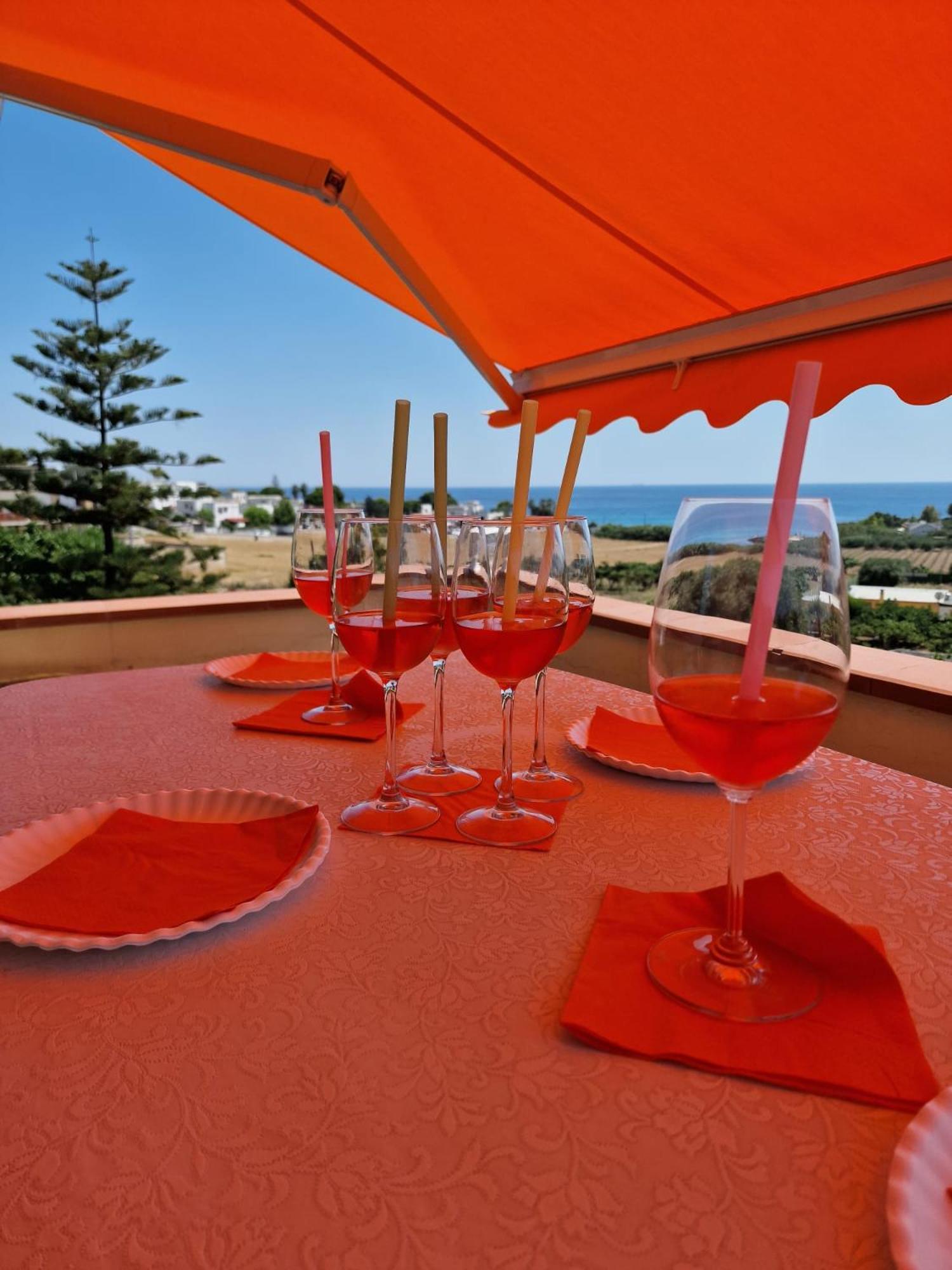 Breathtaking View Of Salento- Apartment Leporano Bagian luar foto